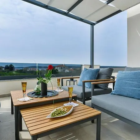 Villa Jomani With Heated Pool And Whirpool *